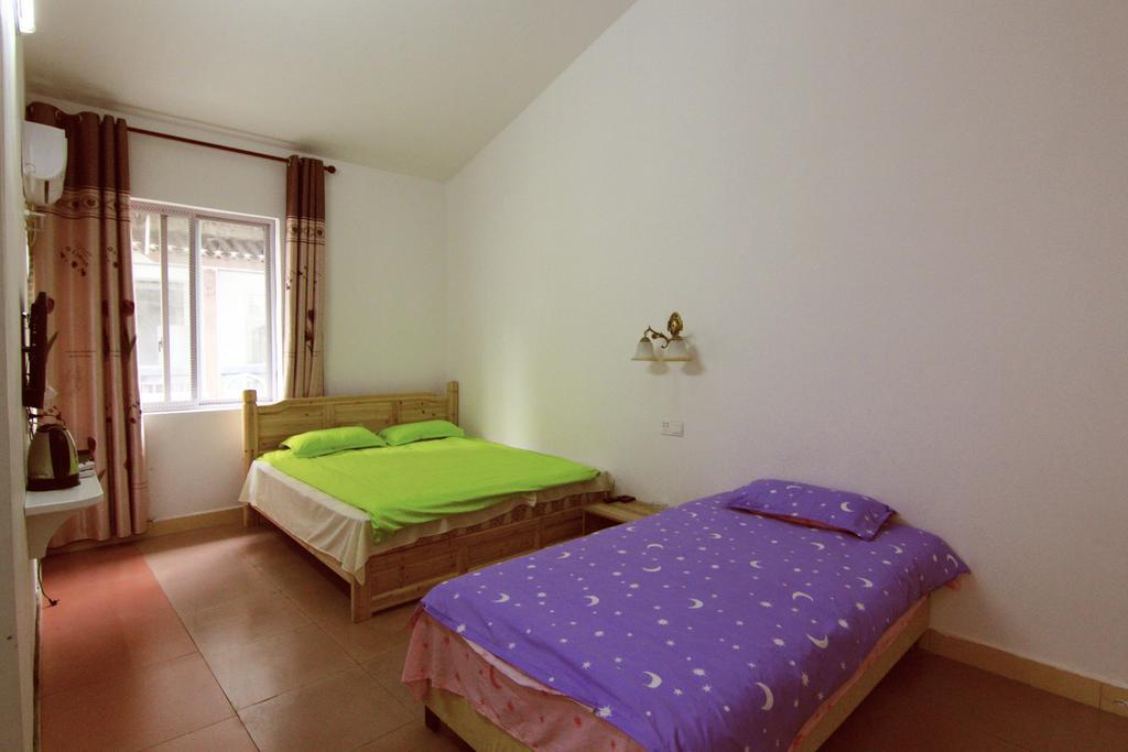 Lan Shan Chu Youth Hostel Yangshuo Zimmer foto
