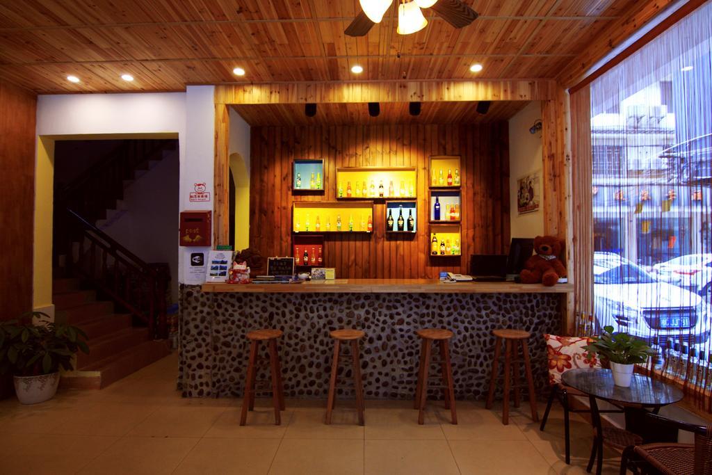 Lan Shan Chu Youth Hostel Yangshuo Exterior foto